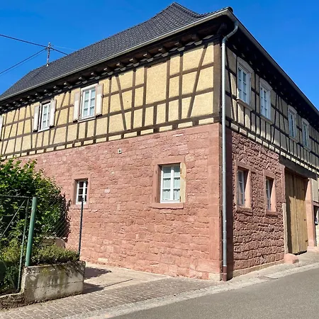 Auszeit - Historisches In Der Suedpfalz Feriehus